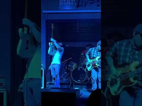 Rama Satria - I Beg Your Pardon at Star Live