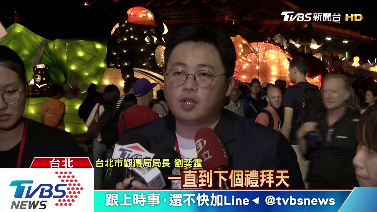 國慶花車北市展出 夜間亮燈夢幻登場
