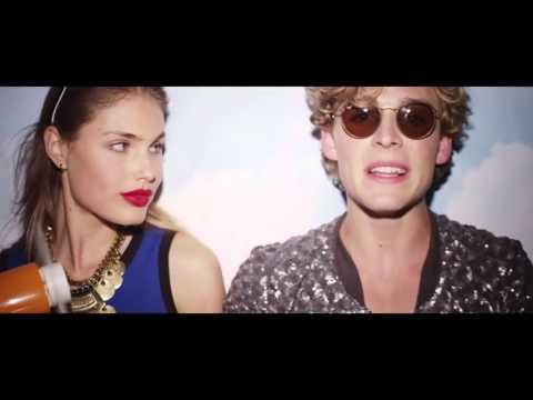 Brandon Beal   Twerk It Like Miley   Produced by Hedegaard ft  Christopher