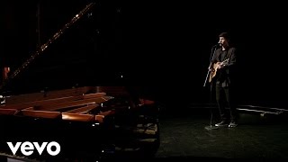 Shawn Mendes - Life Of The Party (Acoustic)