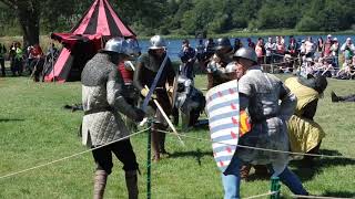 Re: [討論] 騎兵被弄下馬，就沒有特異功能惹嗎？