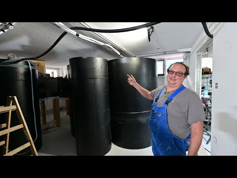 Modern Koi Blog #4756 - Gerhard's slightly bizarre filter system in the basement