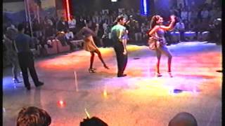 Jala Jala dancers -  "Varsity Drag Mambo" di Tito Puente