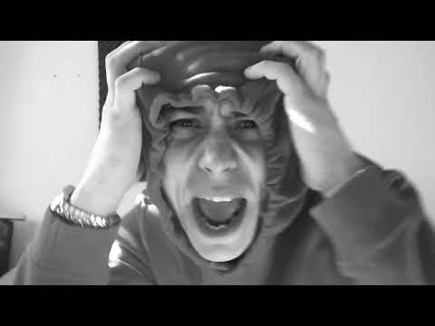 GRYCU GRYC x MARTIN TINEK - HAKUNA MATATA [prod.puhf] (OFFICIAL VIDEO)