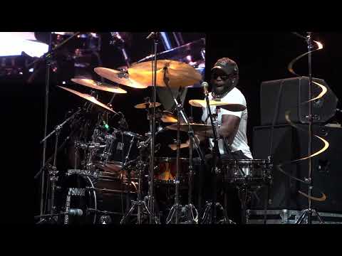 Stanley Clarke N'4Ever - Lugano Estival Jazz - 08.07.2023 - Drum Solo - LIVE !!!