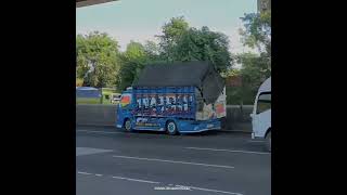 Download lagu Virall Story Wa Truk Oleng Di Tol mp3 Download lagu Virall Story Wa Truk Oleng Di Tol mp3