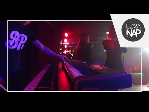 Durkó Heléna - Nem azt nézi // Láthatatlan 2016