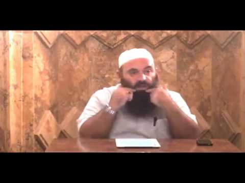 AntiIslamistët thonë: Feja e shkretirës, janë të papastërt - Hoxhë Bekir Halimi