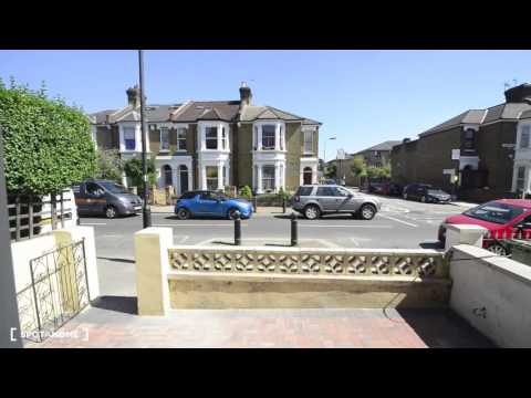 Sunny, renovated studio flat to rent in Hammersmith and Fulham area - Spotahome (ref 116503)