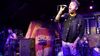 Wilson &quot;Waiting For The World To Cave In&quot;