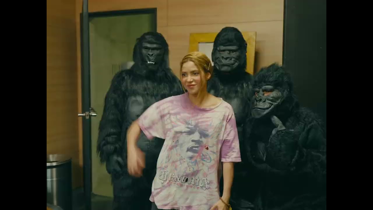 Shakira & Beéle - ALGO TÚ (Behind the Scenes)