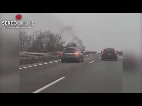 Požiar vozidla na R1 pri Seredi, 14.12.2025