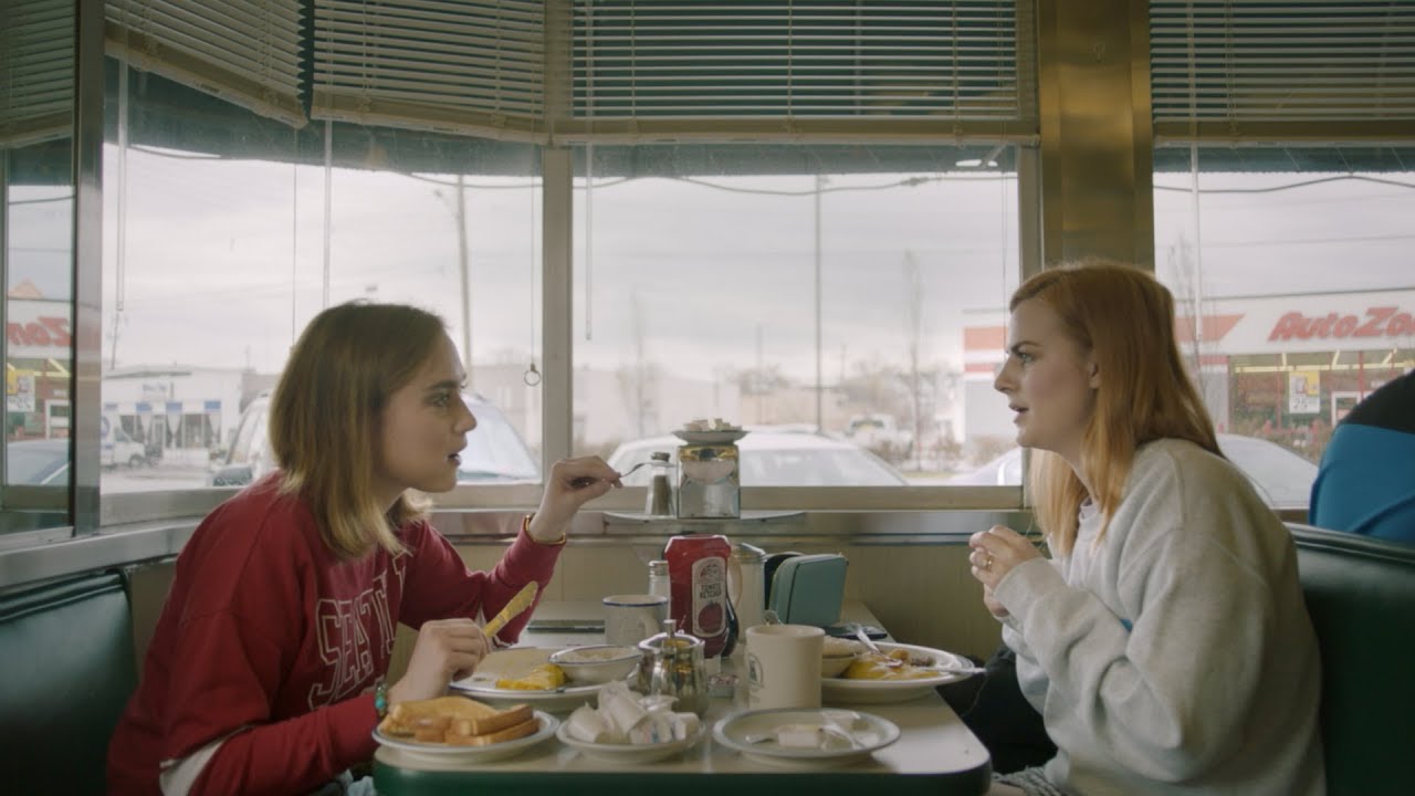 Rose & Rosie: Overshare
