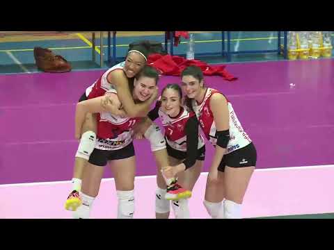 Prima gioia al PalaPellini per la 3M Perugia Soverato cade 3-0