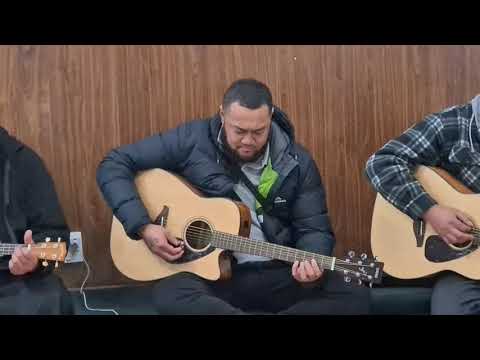 LOU OLIVE - KOLONGATATA 2 AUCKLAND AOTEAROA