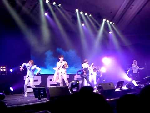 ze:a in hk -here i am