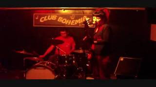 The Mess Me Ups -  I'm in Love with a Terrorist (Live @ The Cantab)