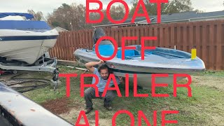 HOW TO REMOVE A BOAT FROM A TRAILER