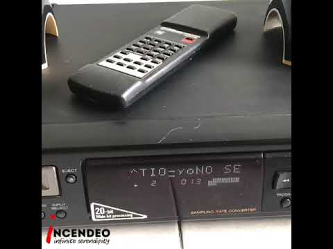 Retro Sharp Mini Disc Recorder Deck MD-R2