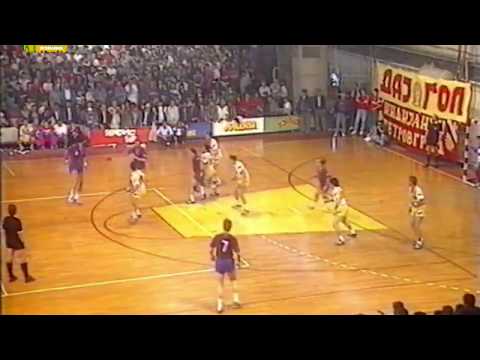 Genialidad balcánica Vujovic/Portner/Sagalés. Copa Europa 1990/91. Proleter-FCBarcelona. Final-IDA