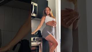 Tiktok Thot in Tight Shorts