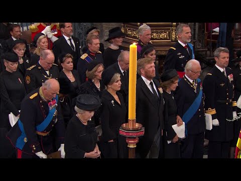 22 casas reales asistieron al funeral de la reina Isabel II en Westminster | ¡HOLA! TV