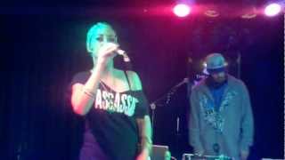 YOUNG DE AKA DEMRICK FT BREVI "MONEY AND WEED" AT THE VIPER ROOM 2/21/12