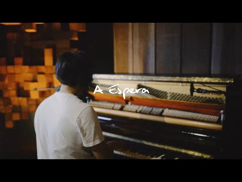 A Espera (Áudio Oficial) - Lucas Meireles