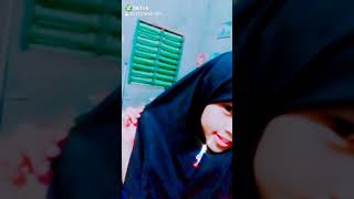 Download lagu Tiktok oh adek berjilbab ungu mp3