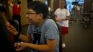 Download lagu Puisi Es Krim dan Akting mp3