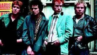 Sex Pistols - No Future (god save the queen)