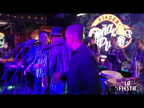 Tan lejos de ti, Conjunto Quisqueya en vivo