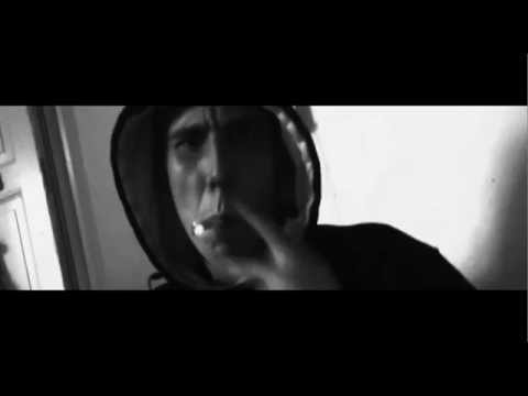 Realiteten - Manden med Hætten (Officiel musikvideo)