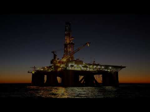 Offshore Oil Platform In the Ocean Ambience || Dim Screen Video with Calming White Noise Sounds