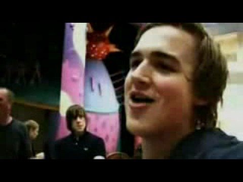 McFly - Behind The Scenes (Wonderland Tour)
