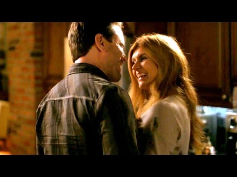 Deacon and Rayna: Make Out [5x08]