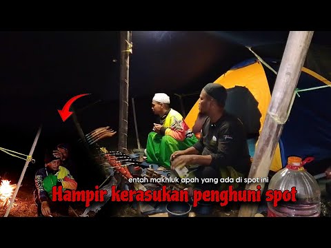 Camp fishing ep.92 I don't know what kind of creature is in this spot