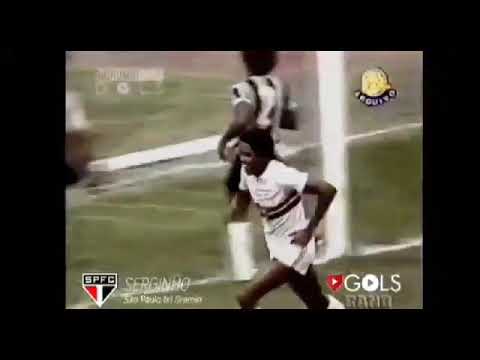 Serginho Chulupa (São Paulo) - 29/11/1975 - São Paulo 1x2 Grêmio - 1 gol