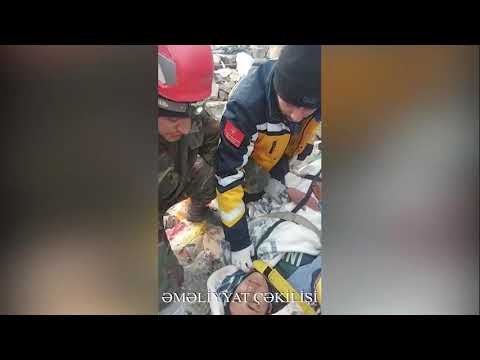FHN-in xilasediciləri dağıntılar altında 105 saat qalmış yeniyetməni xilas ediblər