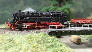 preview picture of video 'Spur Z - 4 Modellbahnanlagen - Stammtisch Blomberg - Spoor Z - Z Scale - ModellbahnLinks'