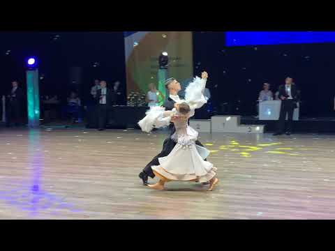 Yaroslav Semenenko - Aleksandra Piszczek, final slowfox. Ukrainian National Championship 2019.