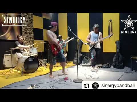 Sinergy Bali - Lovina [Studio]