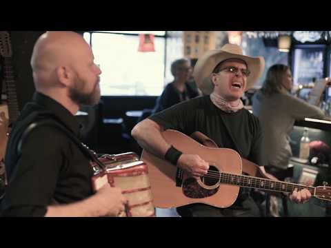 Pancho & Dusty with T. Russell & A. Meyers - St. Olav's Gate