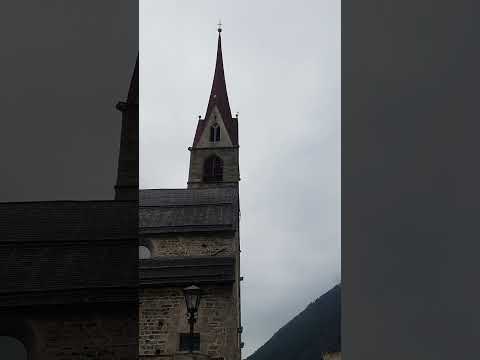 Gais (Südtirol) Geläute der Pfarrkirche zum hl Johannes dem Evangelisten