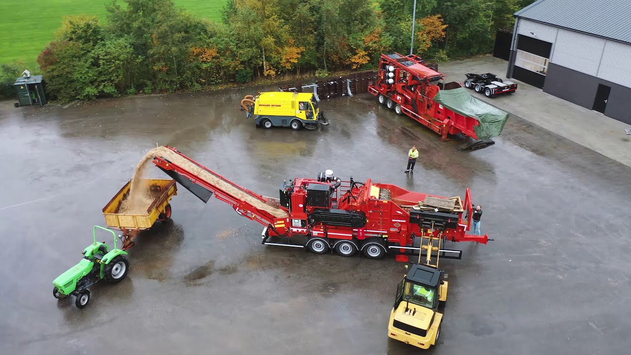 Stoevelaar Recycling - Morbark 3000 XP Pallet Demo
