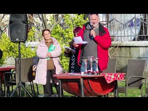 Pjesme o magarcu na manifestaciji Utrka magaraca 2022. u Mogorjelu