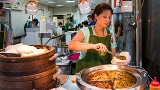 Taiwanese Pork Belly Sandwich at Lan Jia Gua Bao (藍家割包) - FAMOUS Taiwanese Street Food in Taipei! - YouTube
