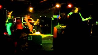 White Wizzard - Iron Goddess Of Vengance (Live @ The Wreckroom)