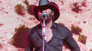 Tim McGraw - Indian Outlaw - live at the Grand Theater Durant OK 12/4/2021