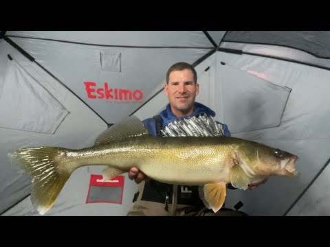 Ice Fishing Walleye Competition-VS-Clayton Schick Outdoors! | Game Of Inches!
